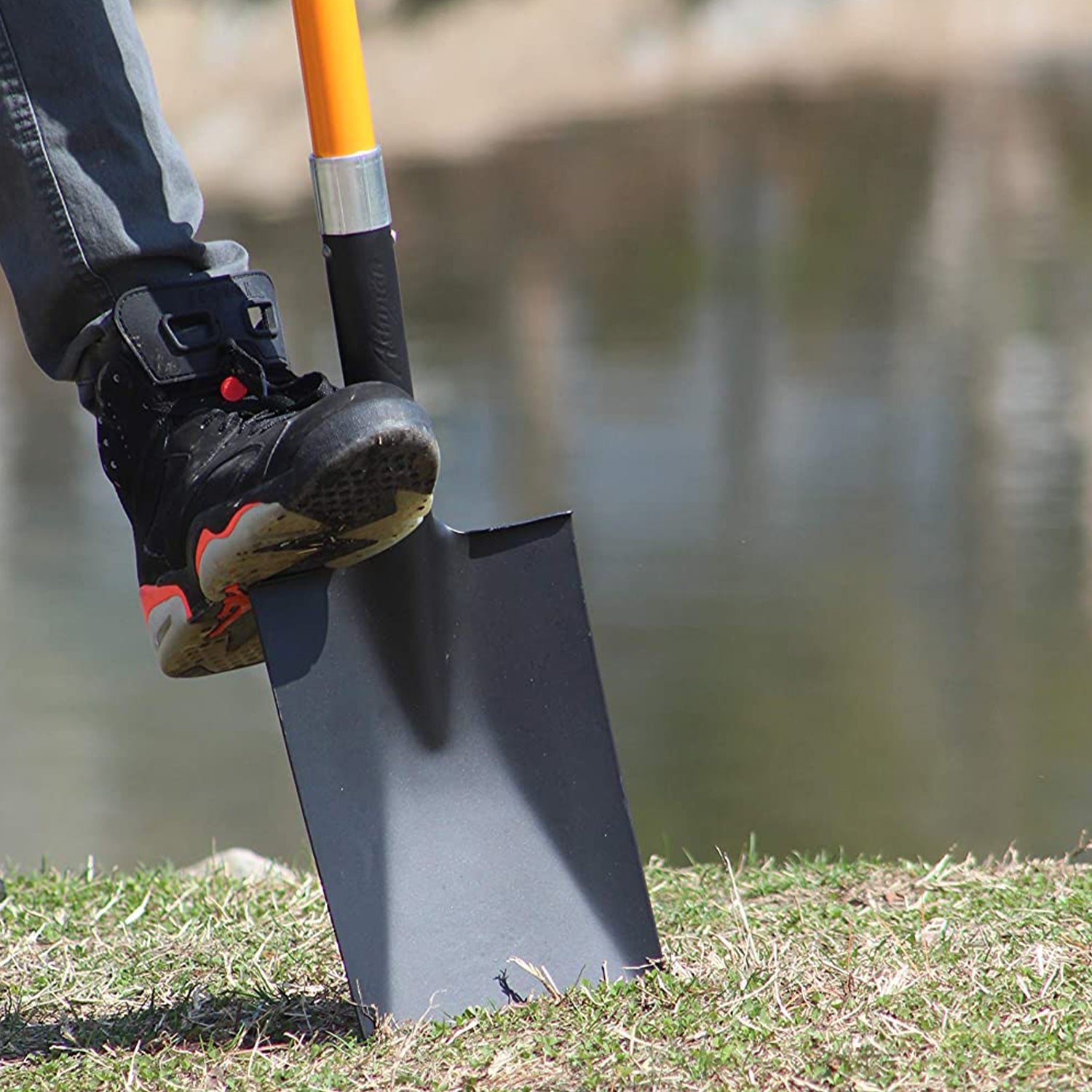 Ashman Spade Shovel (1 Pack) 41 Inches Long with D Handle Grip Fib –  Ashman Online